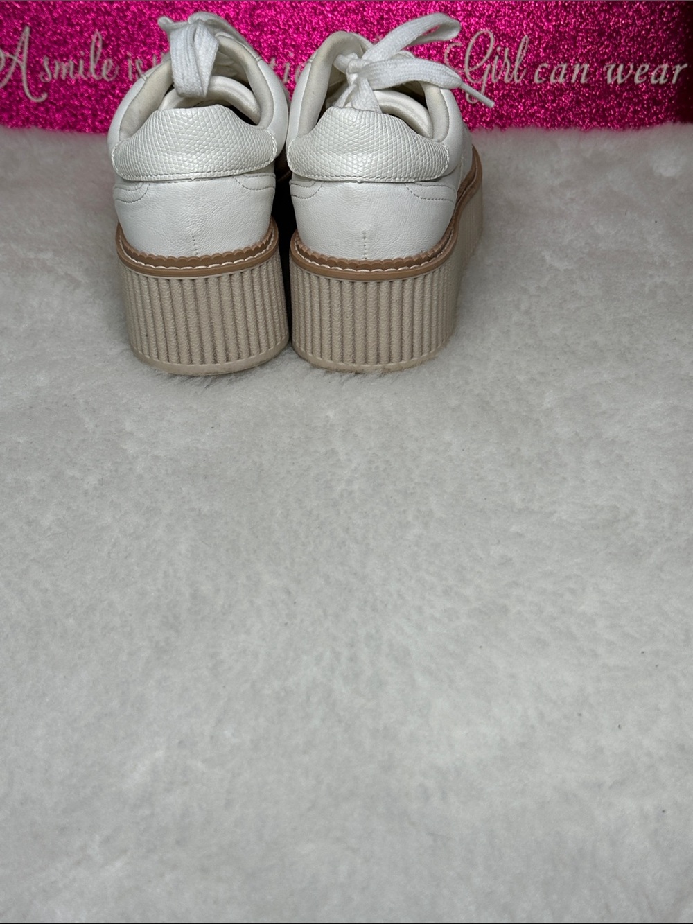 Women’s Dolce Vita Tiger Platform Sneakers Size 8.5 - Picture 9 of 11